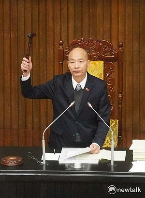 發展光觀條例修正三讀通過  救國團、香客大樓經營再展延5年 