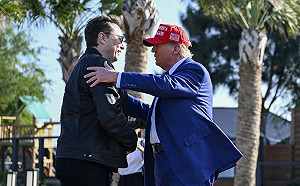 洪耀南觀點》川馬攪渾了世界