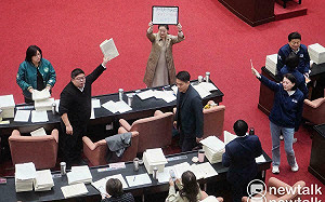 藍白濫砍預算  吳靜怡:罷免趨勢已超過基隆市長  逾10藍委可行性名單曝