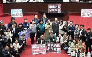 轟藍白違憲自殺又自嗨  柯建銘:總預算無法送出立院讓總統公告 不大罷免可乎?