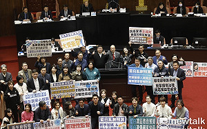 批總預算還不敢送！林俊憲：藍白12項預算案「史無前例大發明」不罷行嗎？