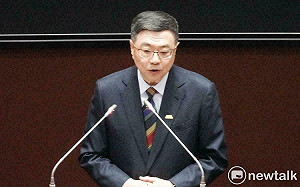 卓揆脫稿：地方政府預算都在增加 為什麼中央預算卻要比去年少？ 