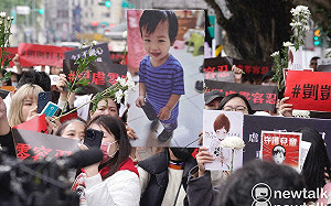 爸媽氣炸！剴剴遭辯方指「自虐成傷」 她公布旁聽庭期嗆：睜眼說瞎話