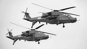 阿帕契、米-28、直-10都不行? 印媒吹法螺 : HAL輕型戰鬥直升機最「速配」