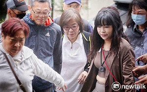 管仁健觀點》黃呂錦茹為何在北所馬桶上寫滿鍾小平的名字？