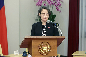 國民黨批蕭美琴出席世壯運開幕蹭黃仁勳 總統府：無其他考量