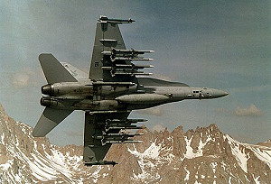 美國空軍尋求「低成本」、「小尺寸」新型空對空飛彈