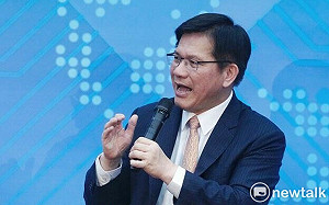 遇到王毅說什麼?林佳龍:我一定跟他握手  若手收回去是他的問題