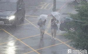 雨彈炸全台6縣市!屏東慎防大雷雨 氣象署:山區嚴防坍方