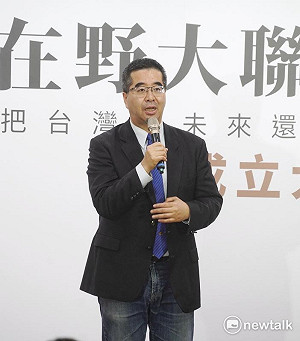 綠營稱沒台灣光復節 馬辦轟:徐國勇不配當台灣人