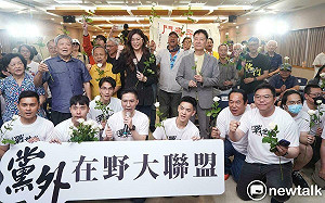 黨外在野大聯盟成立 綠元老也發聲「民主靠制衡、制衡靠黨外」