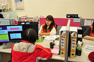 五月失業率「連二降」至3.3% 美關稅影響尚未浮現