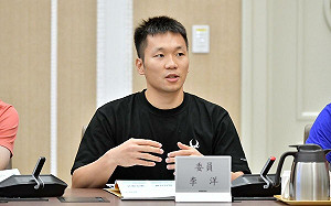 快訊》證實接運動部首任部長 李洋:我不會單打獨鬥