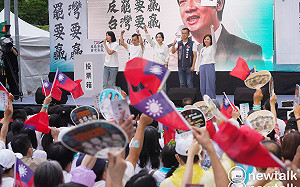 向小草喊「柯文哲絕對不會貪污」徐巧芯：若726輸　民進黨繼續司法追殺