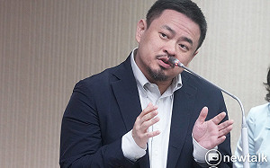 開放80歲八氏量表衝擊重症！洪申翰：在野立委說「你講的我都懂」