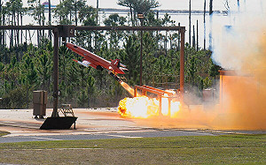 可打到上海! 中科院最新研發 「靜鋒四號」攻擊型無人機 航程達1千公里