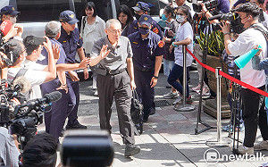 小草喊柯文哲再戰2028! 律師揪1貓膩點頭:難怪是喊「柯盧配」
