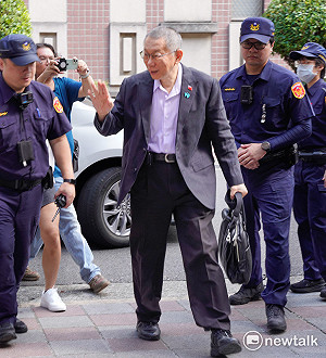 「妳是賴清德派來的?」 柯文哲交保裁定遭撤 小草灌爆「民眾黨這戰犯」臉書