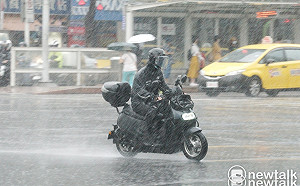 北市今現38度極端高溫  氣象署示警:嘉南午後恐迎強降雨