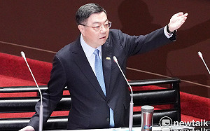 普發1萬只等立院三讀 卓榮泰:1個月內發給2357萬國人