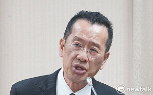 海鯤號若來不及交艦！顧立雄：每天罰台船19萬元