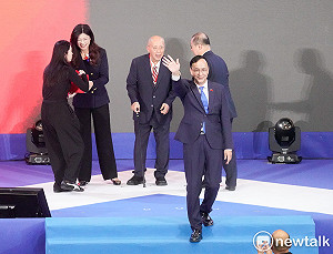 不是國民黨主席了 朱立倫「畢業」感言：以身為48年黨員為榮 