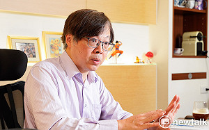 蔣萬安朗誦〈南國哀歌〉慶光復   台灣基進轟：為獨裁政權塗脂抹粉 