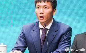 韓國瑜點名三次調侃奧運金牌「動作慢」 李洋高情商稱：院長很幽默！