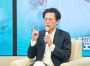 藍白推TFA恐再凌駕行政權？黃國昌駁斥：長年受民進黨誤導影響