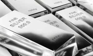 避險心理持續、銀價再刷新高突破75美元！ 3類貴金屬今年漲幅已破百