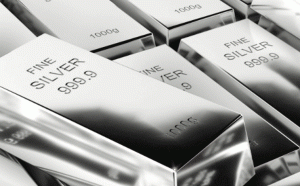 賺飽了下車？白銀價格創高後暴跌15% 金價重挫創2個月最大跌幅