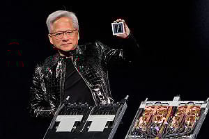 台積電擴大赴美投資  黃仁勳：用「轉移」產能來思考不合適