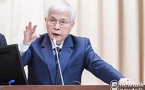 IMF稱台灣美元曝險部位達45倍 楊金龍駁：實際僅20倍「很easy、不緊張」