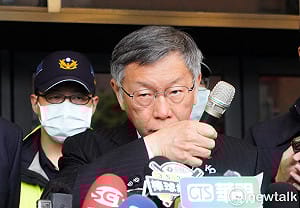 柯文哲警告民進黨　若再搞黃國昌「一定焦土政策」 