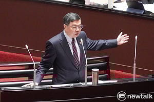 公股銀喊撐不住？劉書彬質疑信保壓力  卓榮泰回嗆「我來解決」 