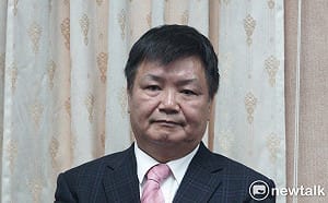 卓榮泰赴日看球賽遭噓  李文忠：北京還沒跳腳、藍委跳給誰看？