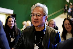 拿到中國訂單了 黃仁勳：H200晶片已重啟生產