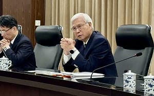 央行理監事會議》微調信用管制是為換屋族  楊金龍：大幅放寬Timing不好、建商讓利就會有量