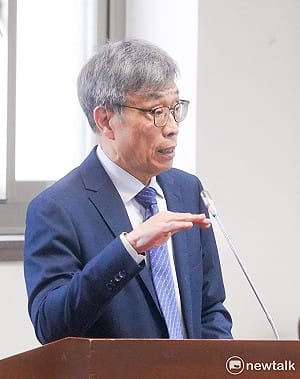 網瘋傳發芽馬鈴薯能吃 農業部長：不應該、至少我沒說過　