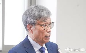 網瘋傳發芽馬鈴薯能吃 農業部長：不應該、至少我沒說過　