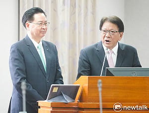 藍委批大法官缺額一年半 他反斥「兩次全被否決」：法學精英不會接受被羞辱 
