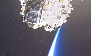 俄版星鏈參戰！「黎明」低軌衛星投入前線 俄軍無人機獲雷射通訊加持