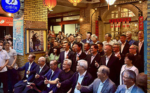 老AI的春天！台股早盤強彈逾千點 「兆元宴」大廠緯創、宏碁、華碩漲停