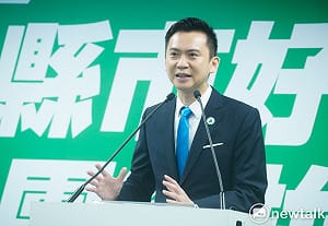 揭露從政初心 鄭朝方手持念珠：趙姆姆要我繼續照顧原鄉
