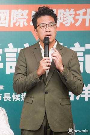 蔣萬安再提疫苗黑箱 沈伯洋：蔣指示可以塗黑、兒虐資料被蓋牌
