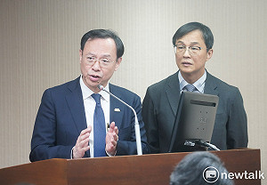 石崇良遭打臉「中聯代表7/4全程在場」  食藥署長：20%下架我決定的 