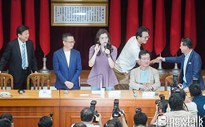 氣罵卓榮泰狗屁不通 趙少康：要僭越賴清德當總統了？