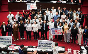 2400億無人載具條例三讀　白營不挺藍營版本：先匡金額再訂計畫不合理