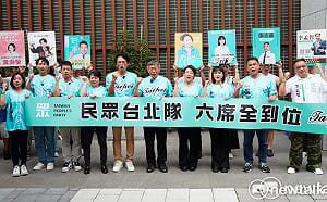 柯黃「兩顆太陽」合體挺北市6小雞　柯文哲籲：看到民眾黨就蓋下去