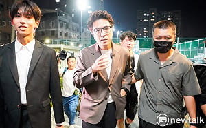 沈伯洋不解蔣萬安松山機場遷移如何串聯AI科技廊帶 秒答「這句英文」直呼太嗆了